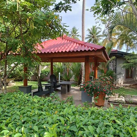 Avalon Village Resort Induruwa Exteriér fotografie