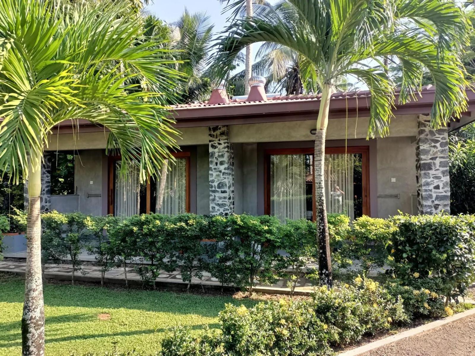 Avalon Village Resort Induruwa Exteriér fotografie