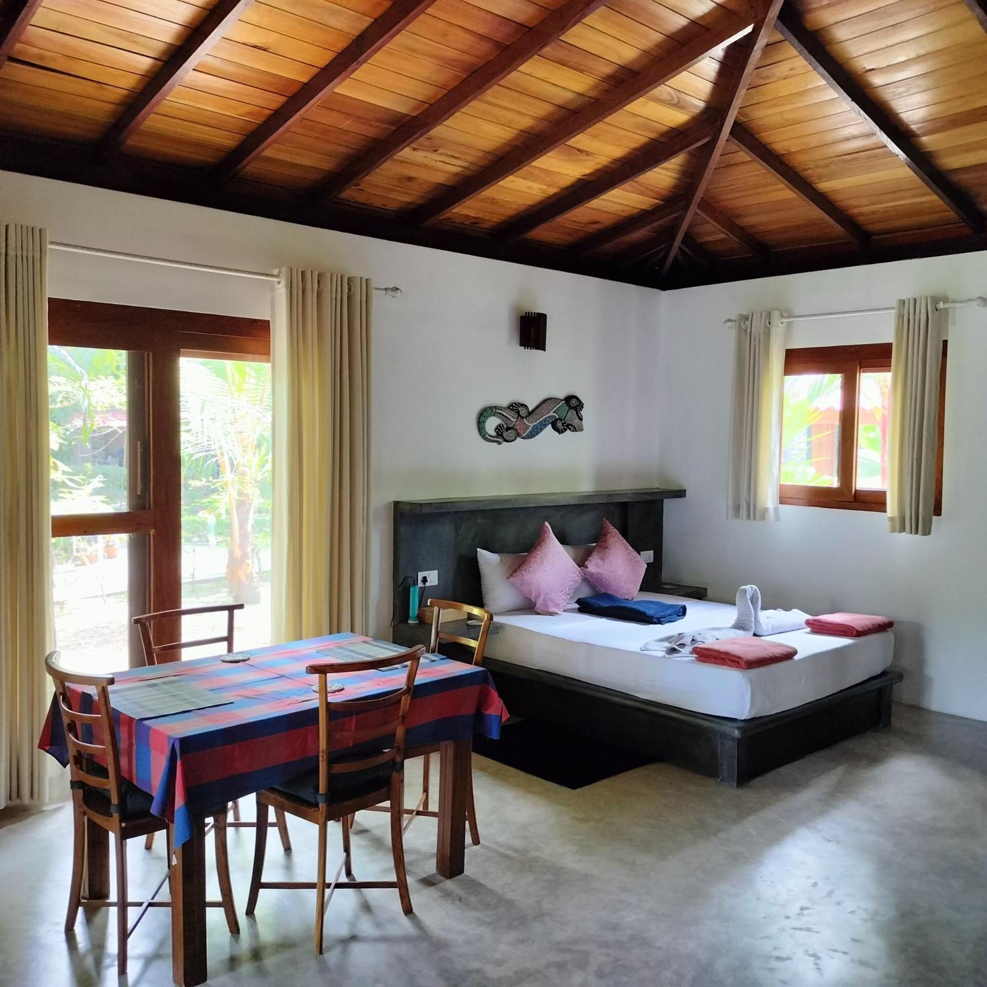 Avalon Village Resort Induruwa Exteriér fotografie